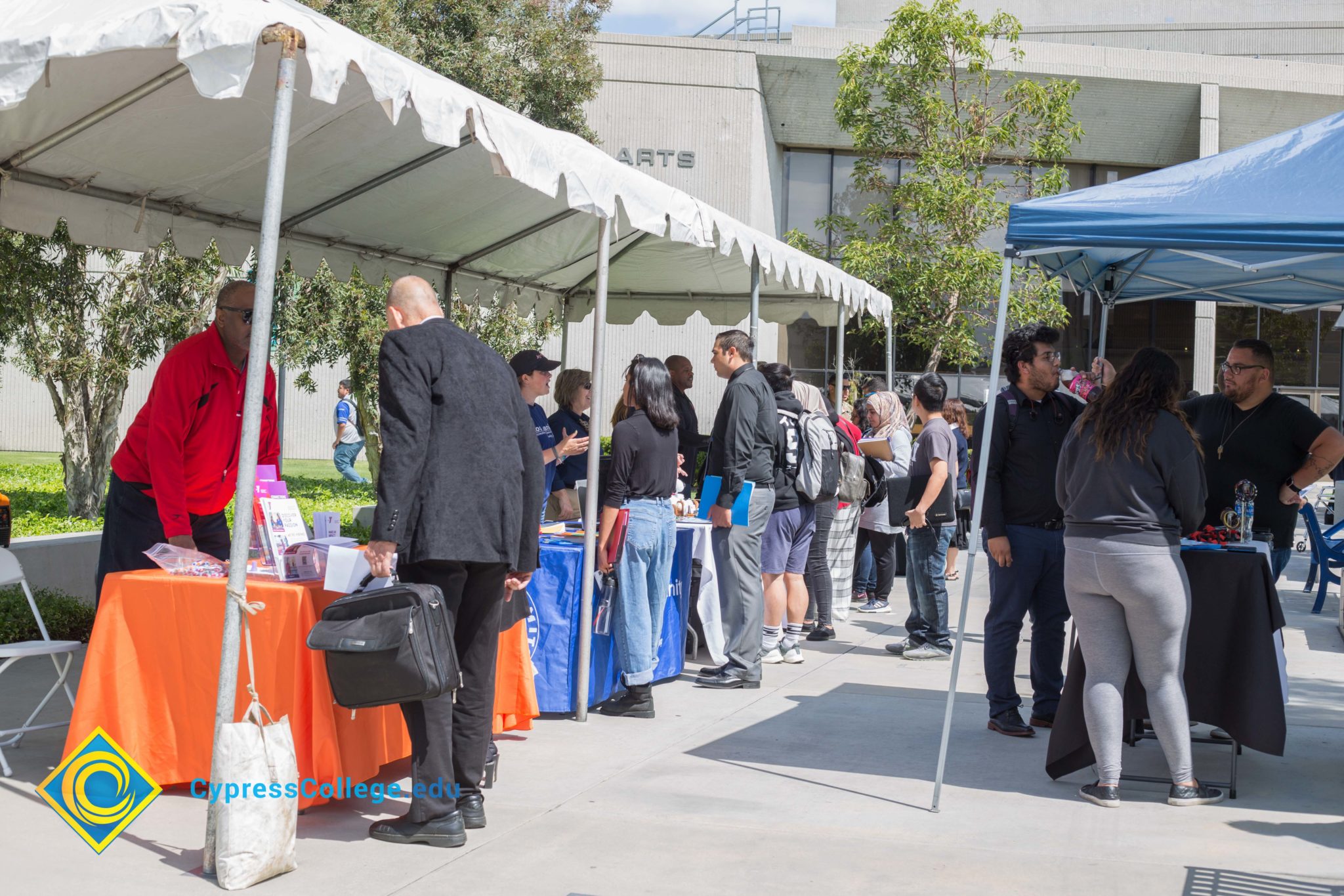 Career Fair 2019 tables with company representatives