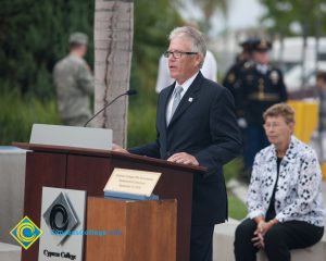 Bob Simpson speaking at 2016 Veteran's Day Anniversary.