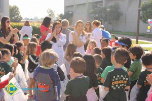 Children enjoying the 2014 KinderCaminata.