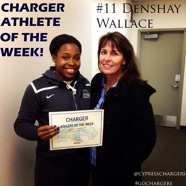 Photograph of Denshay Wallace of the Cypress College Women's Basketball team