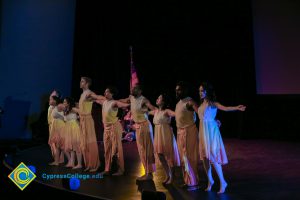 Dancers performing on stage at the 2018 Yom HaShoah event.