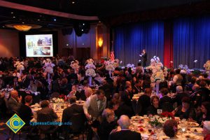 Banquet room filled with guest of the 39th Annual Americana Awards.