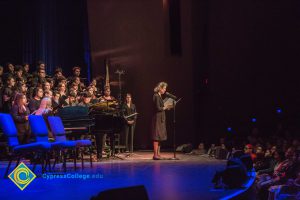 Singers onstage at Yom HaShoah