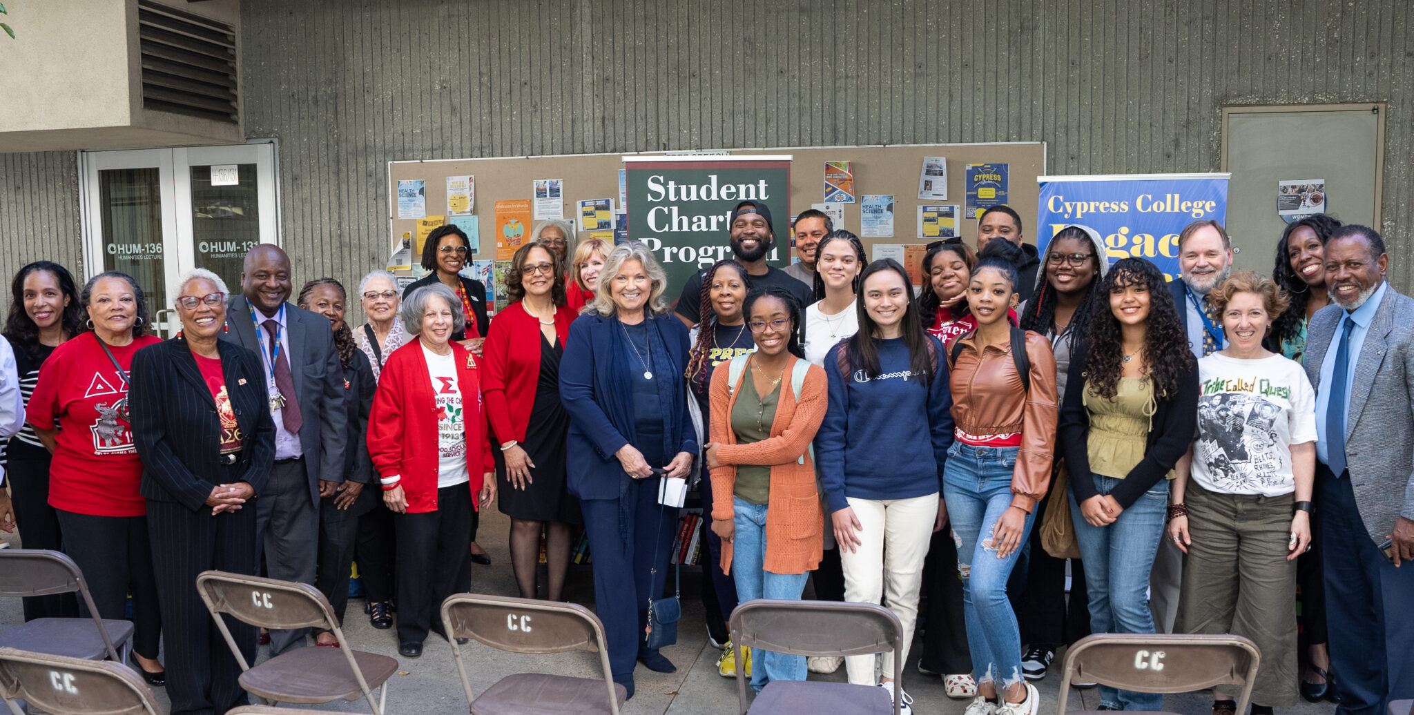 A group photo of people who attended The Gift of Reading event.