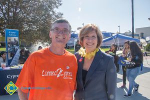 Dr. JoAnna Schilling and Richard Fee smiling.